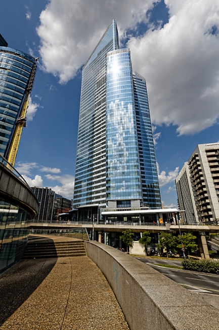 La Défense-AOU14-021